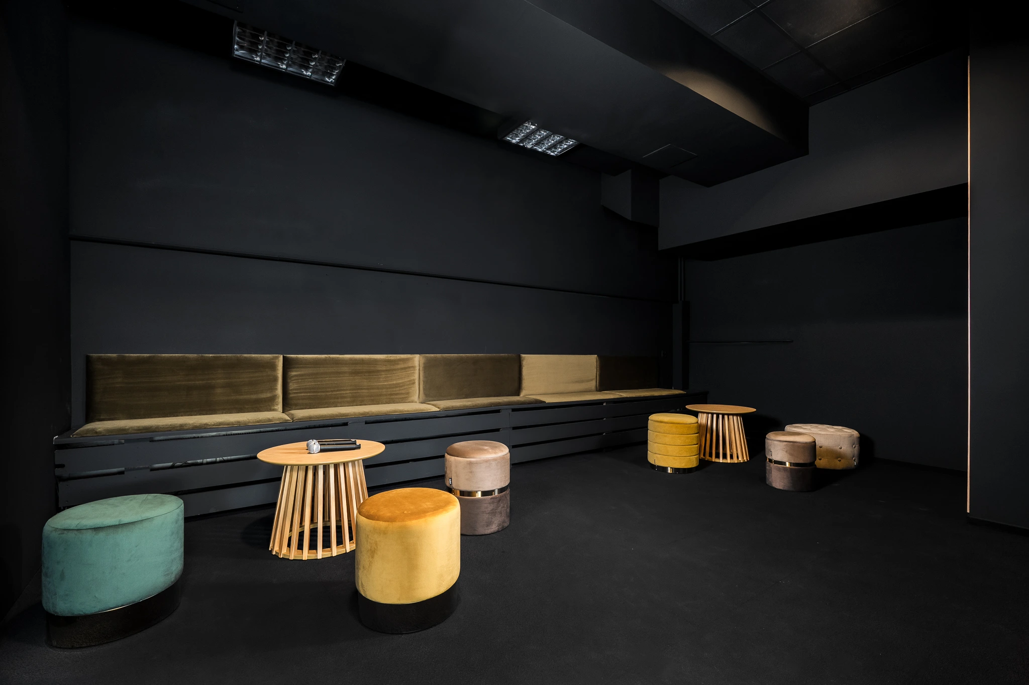 Pokój 1 – idealny na karaoke w Szczecinie